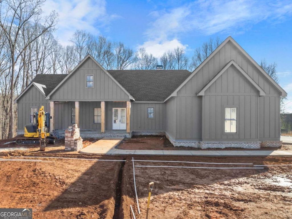 Photo of 3255 Tanners Mill Road, Gainesville, GA 30507 (MLS # 10661567)