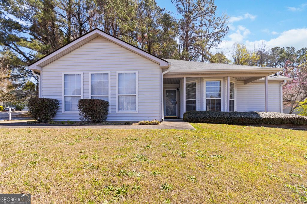 Photo of 1501 Colt Ridge Lane SE, Mableton, GA 30126 (MLS # 10715895)