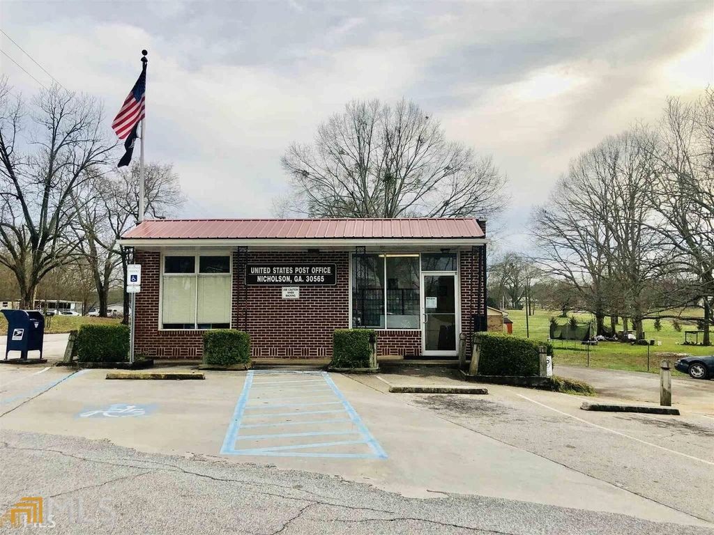 Photo of 156 Lakeview Drive, Nicholson, GA 30565 (MLS # 10658378)