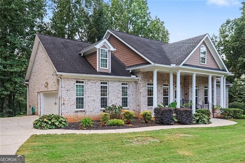 Photo of 5453 Copper Creek Road, Flowery Branch, GA 30542 (MLS # 10841629)