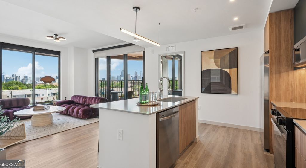 Photo of 660 11th Street NW #0503, Atlanta, GA 30319 (MLS # 10661209)