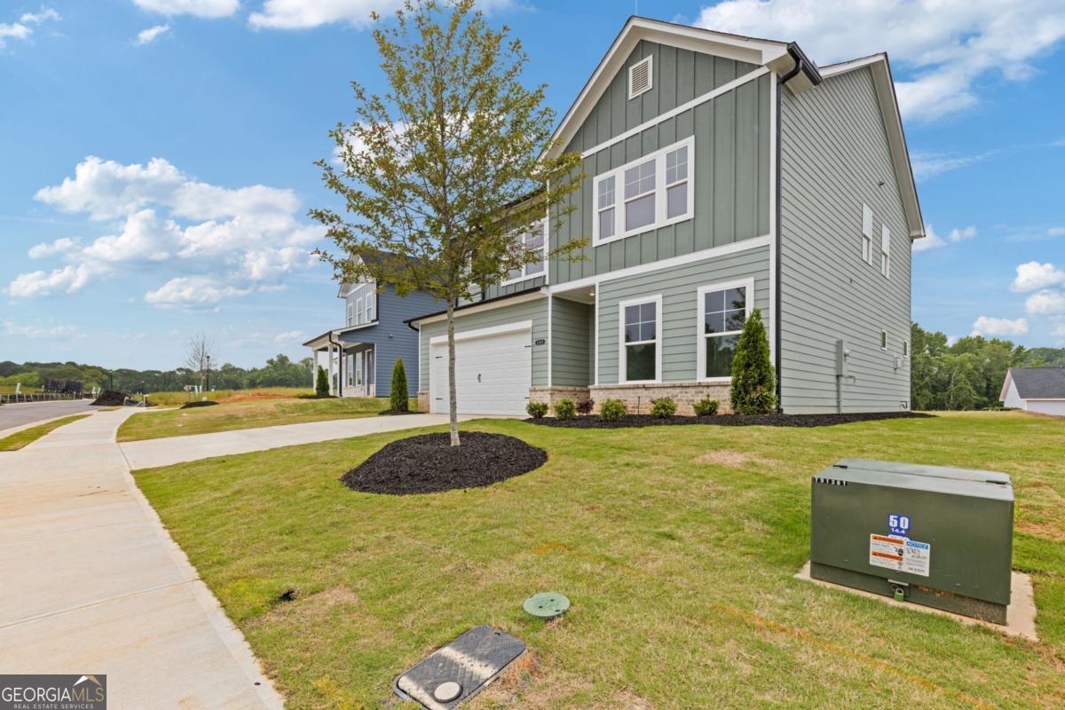 164 Crimson Feather DR
