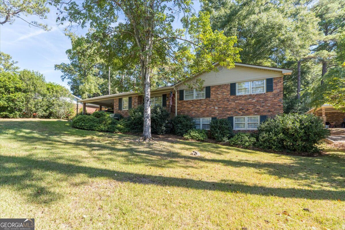 1227 Newport PL