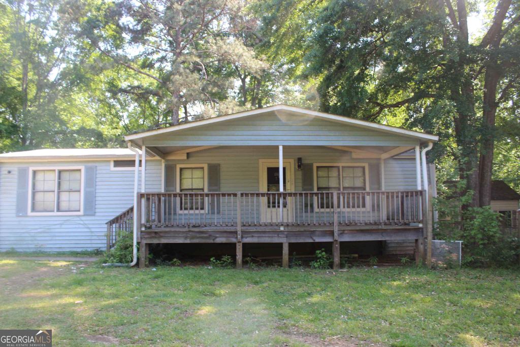 Photo of 798 Peeksville Road, Locust Grove, GA 30248 (MLS # 10736025)