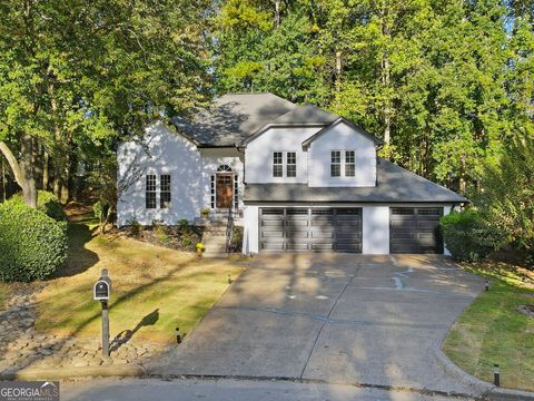 161 Red Oak LN Alpharetta GA 30009
