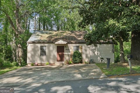 Photo of 1825 Shadydale Avenue SE, Atlanta, GA 30315 (MLS # 10735157)