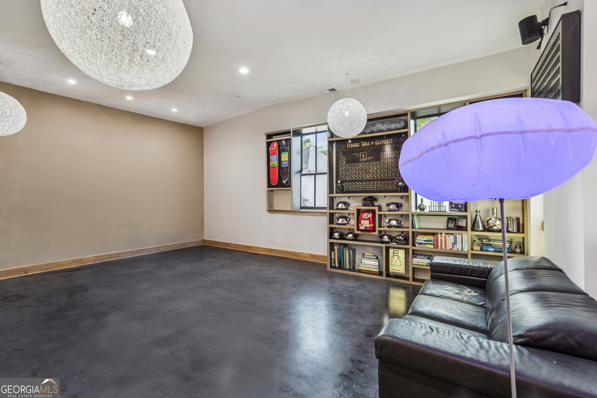 692 Kirkwood AVE SE A