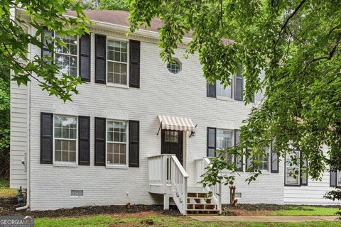 2201 Logan DR Jonesboro GA 30236