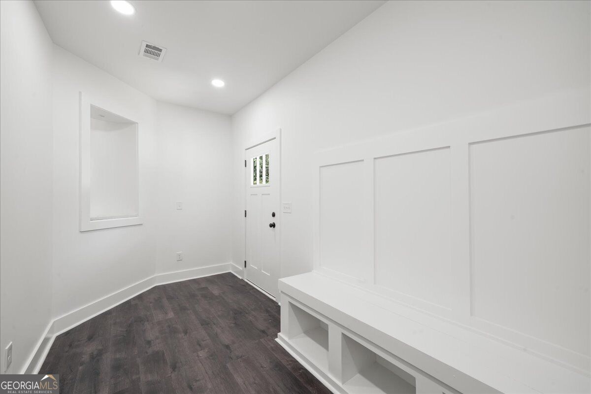 1212 Patricia Davis DR
