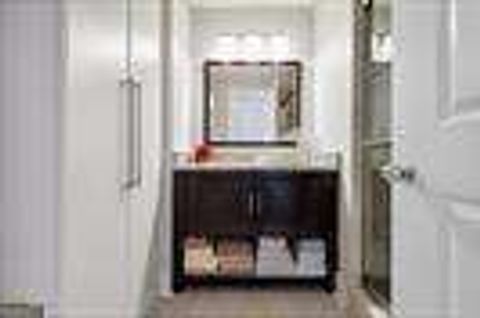 Photo of 3338 Peachtree Road NE #1905, Atlanta, GA 30326 (MLS # 10648867)