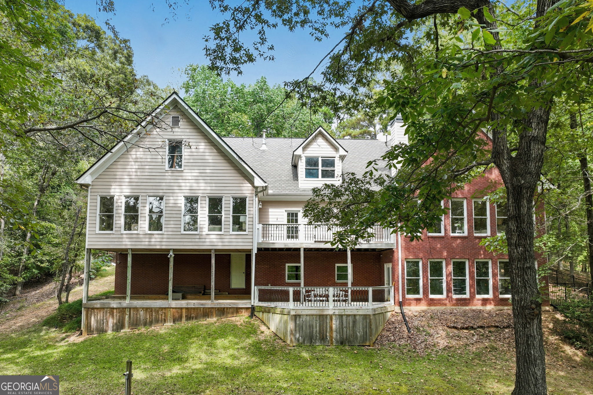 5993 Overby RD