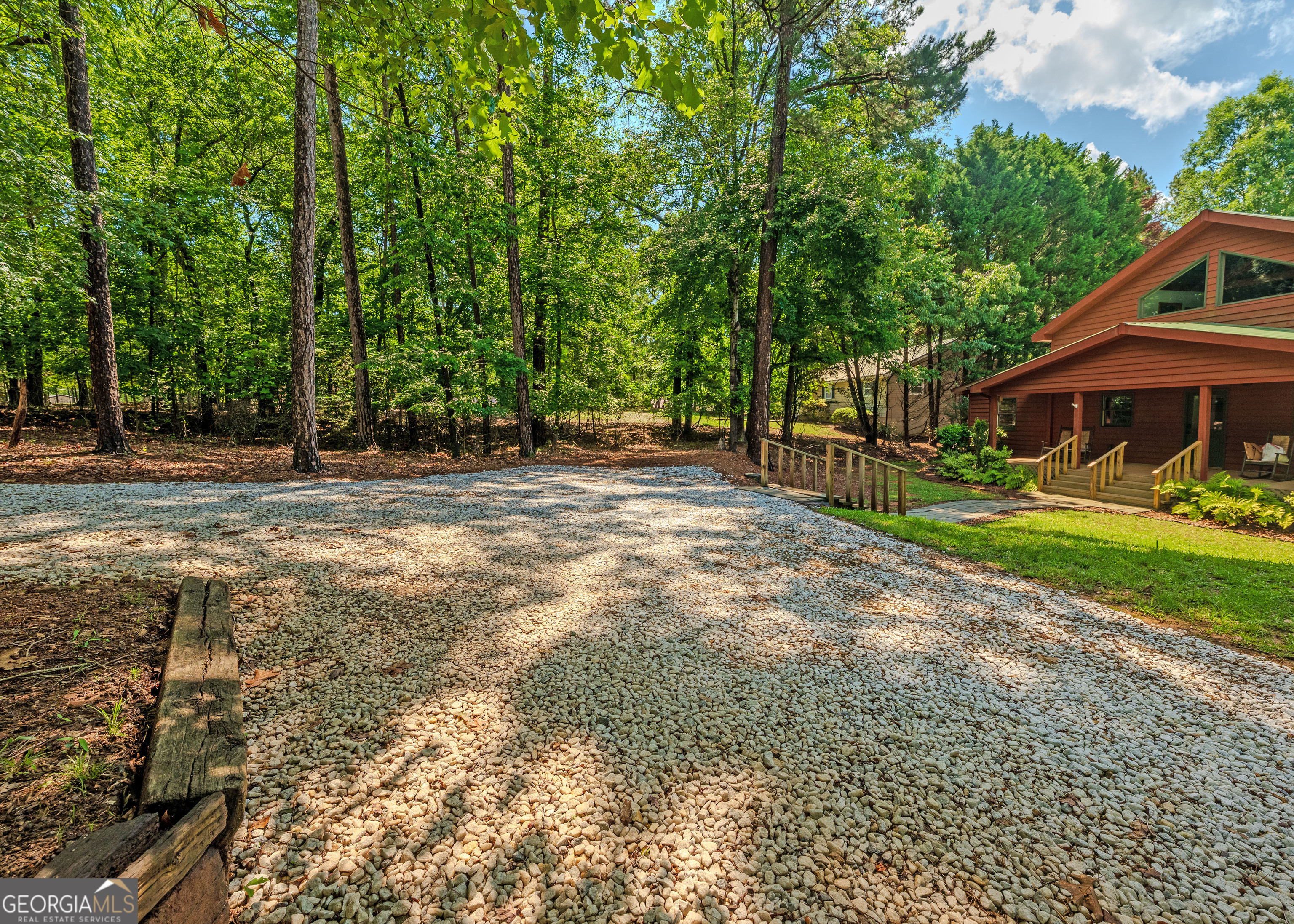 142 Hugh Dorsey RD