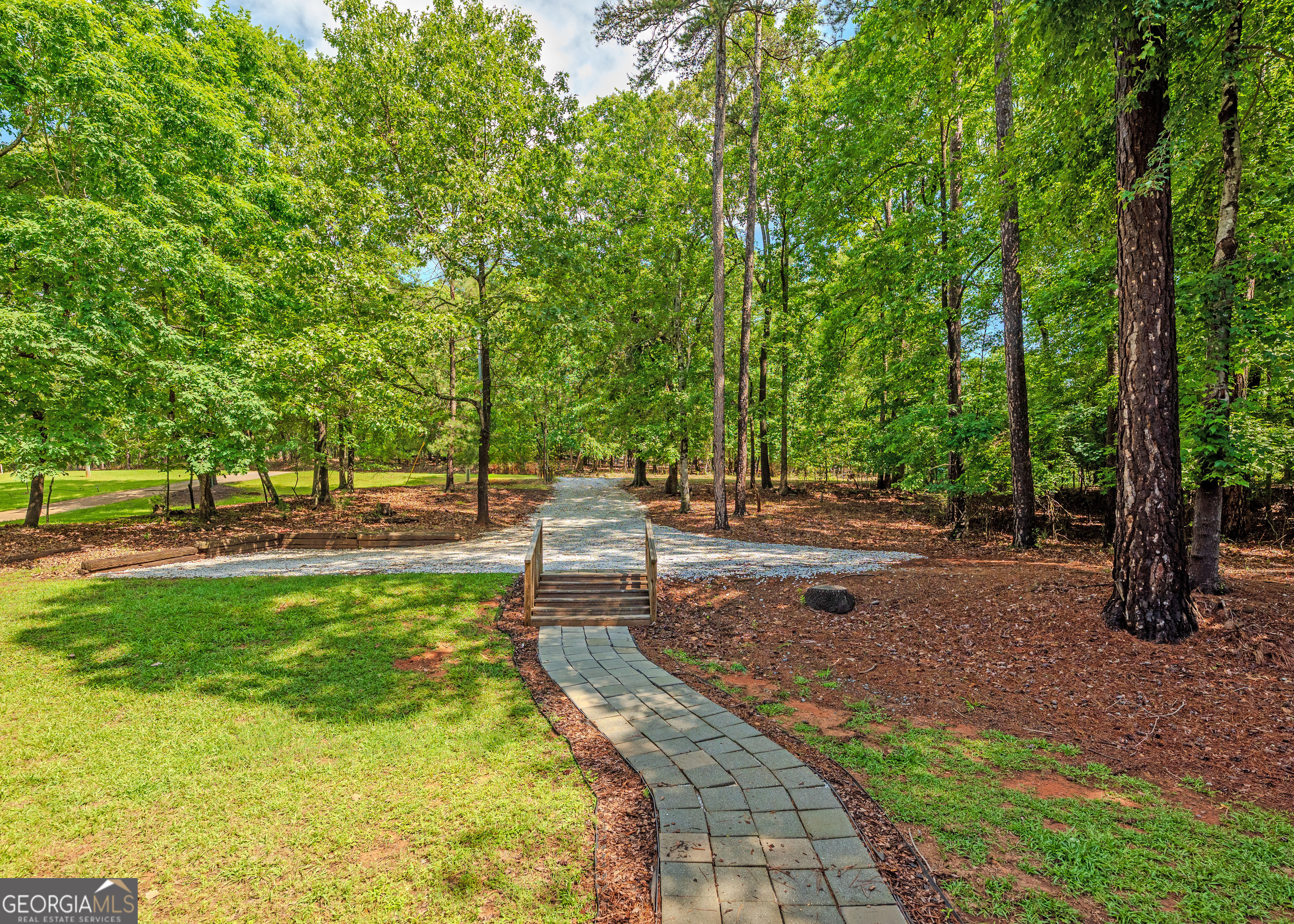 142 Hugh Dorsey RD