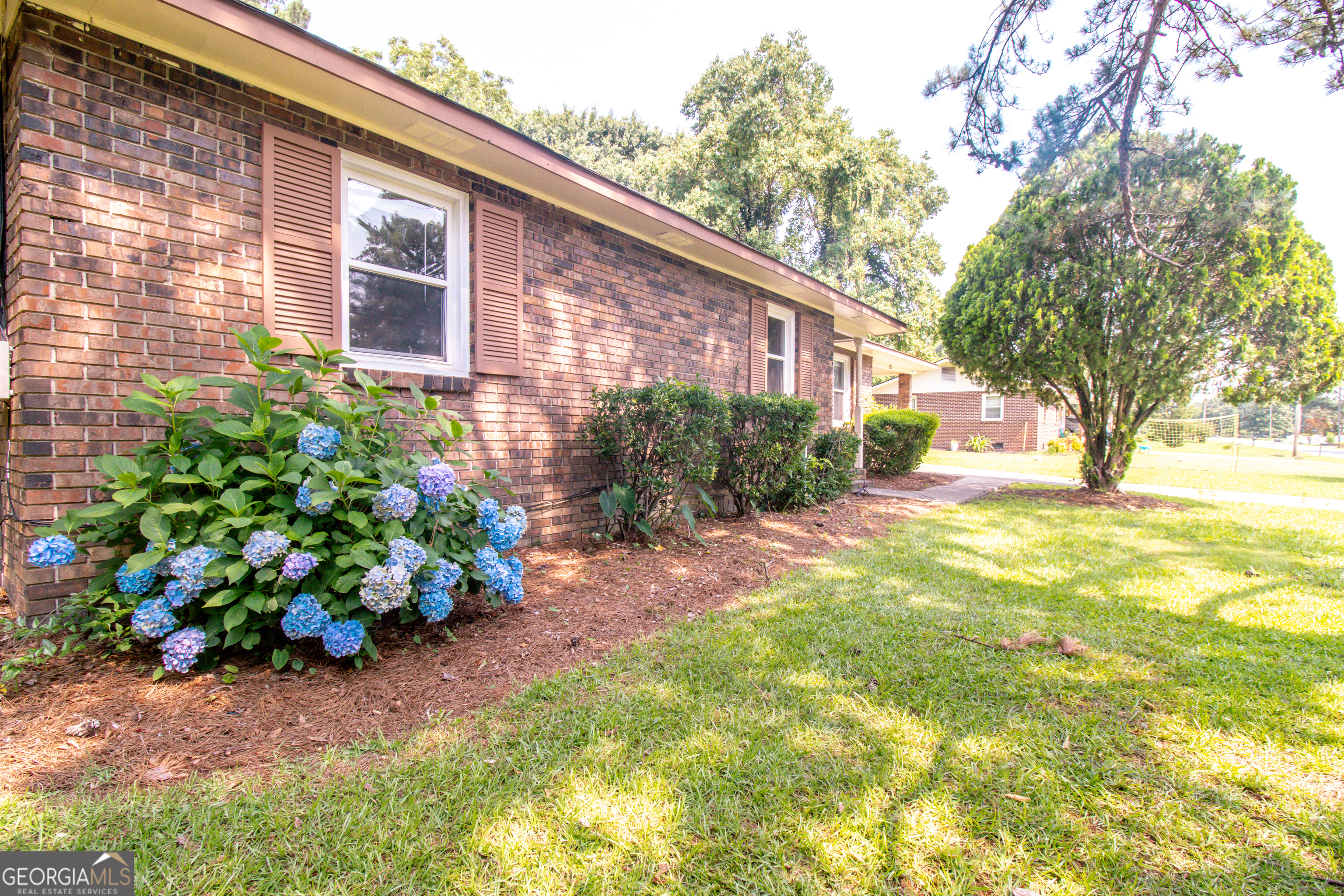 131 Elaine DR
