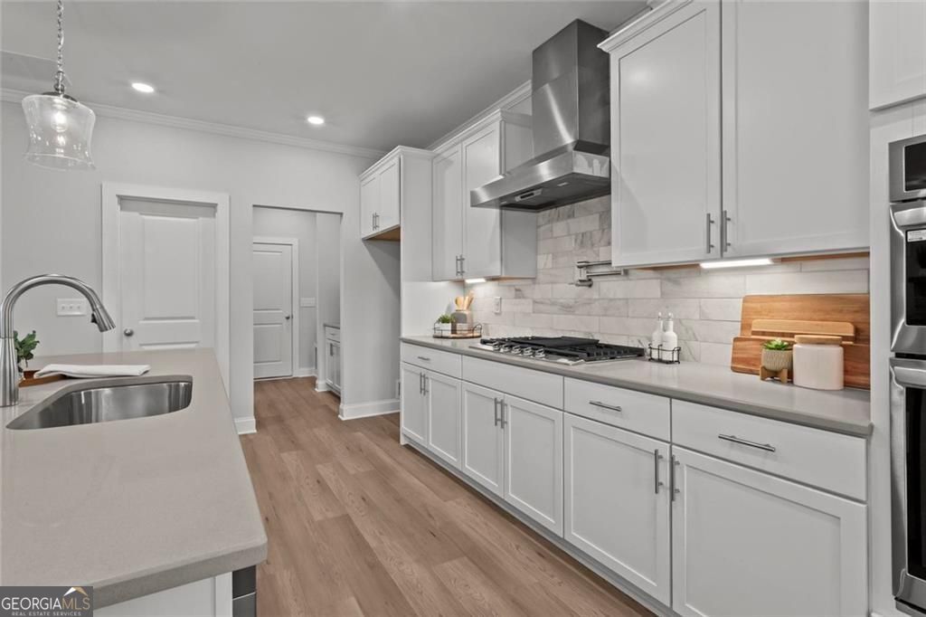 90 Riverwalk Manor DR