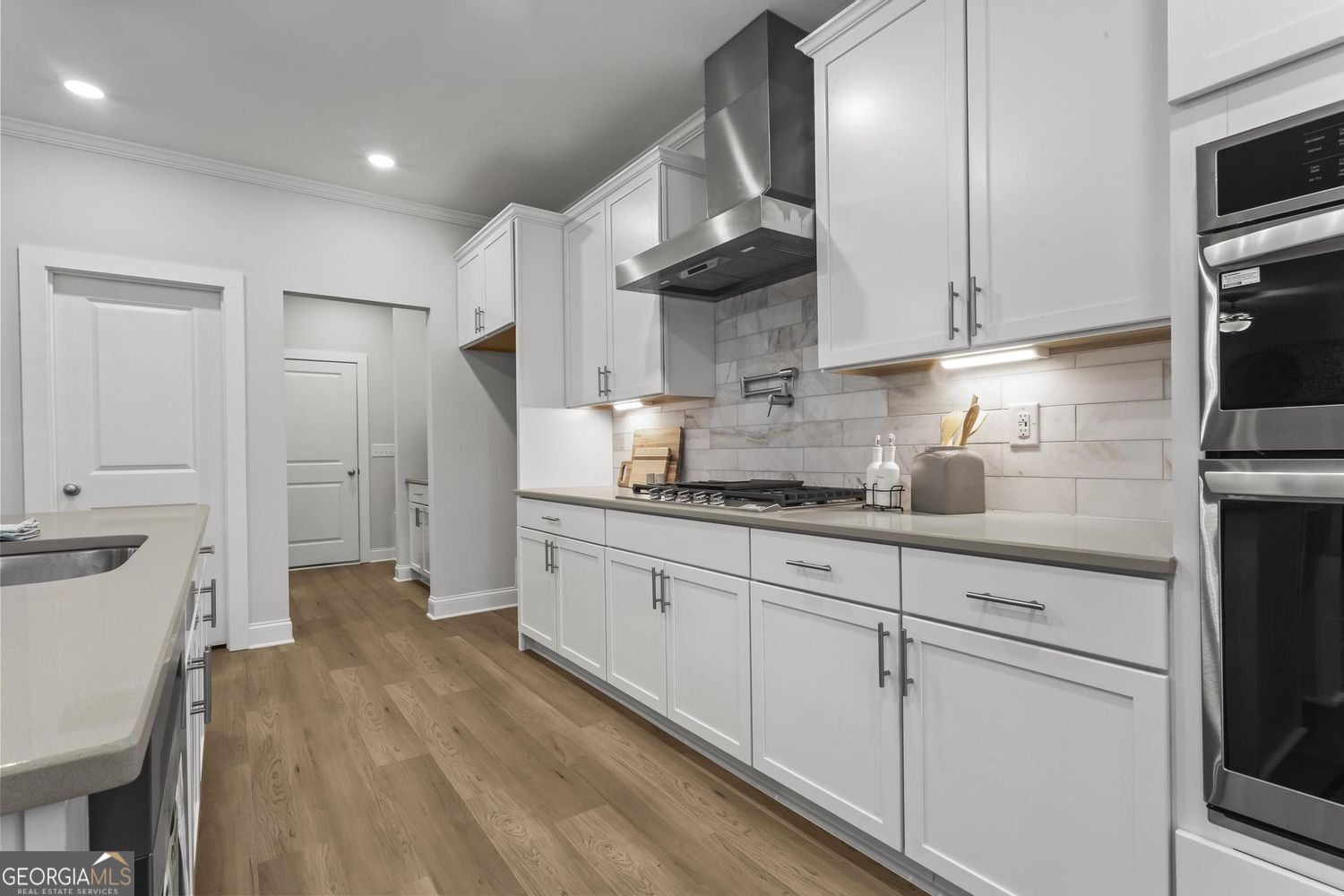 90 Riverwalk Manor DR