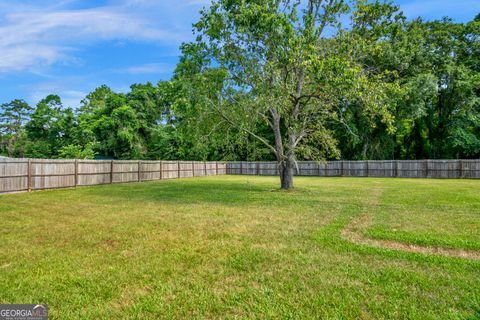 A home in Blackshear