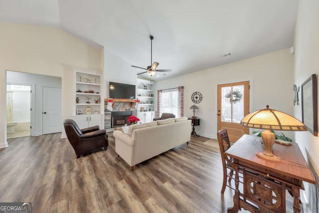 Photo of 516 Barnwood Drive, Rockmart, GA 30153 (MLS # 10649188)