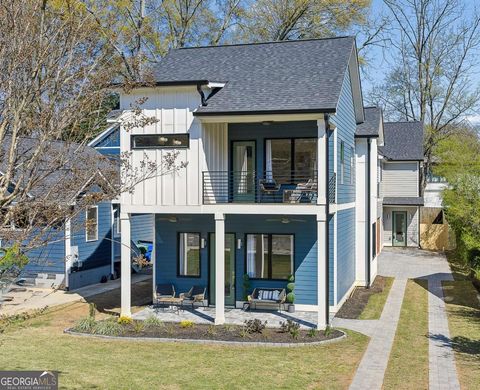 Photo of 205 Whitefoord Avenue NE #B, Atlanta, GA 30307 (MLS # 10716149)