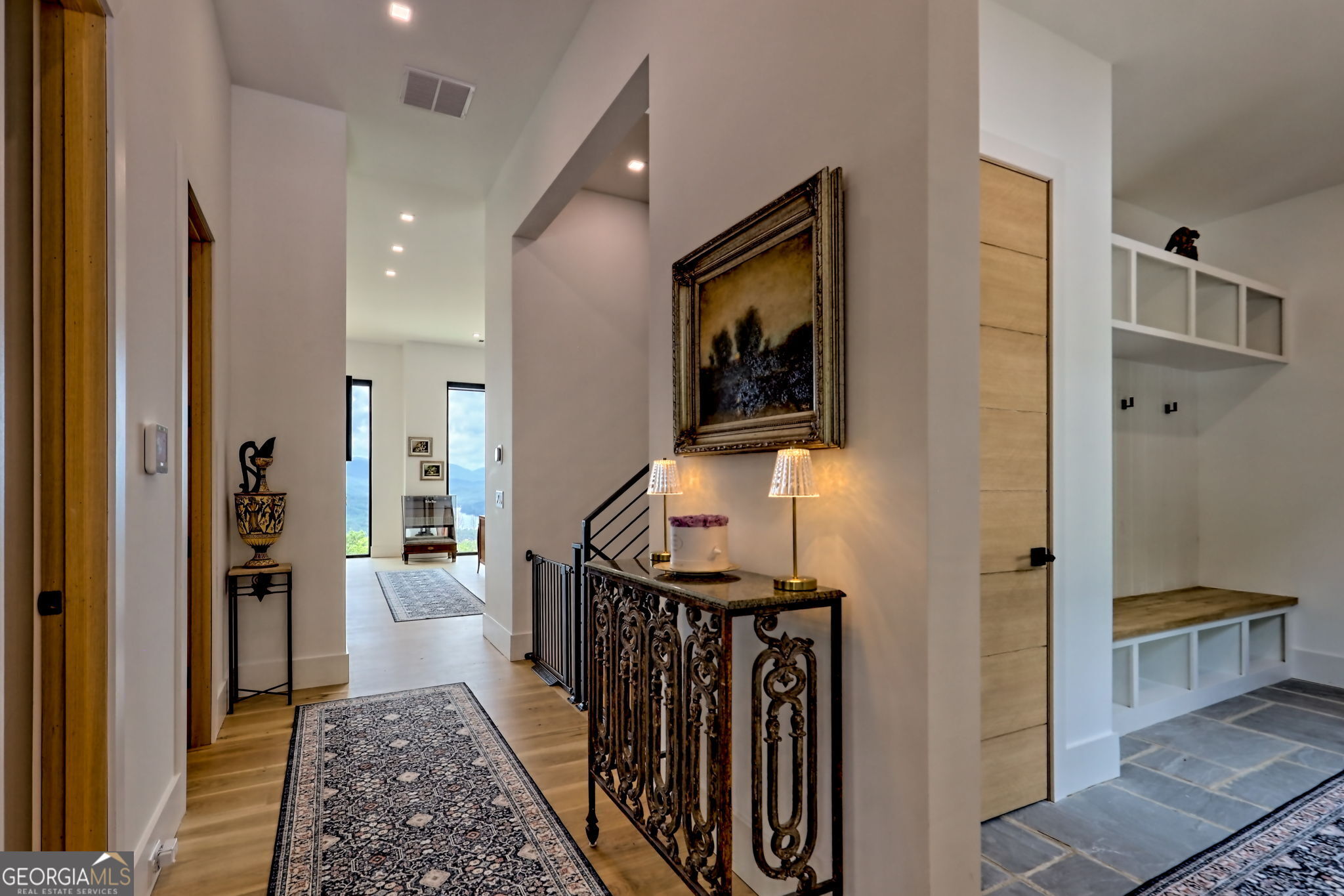 Charlie Mountain Community - Residential
