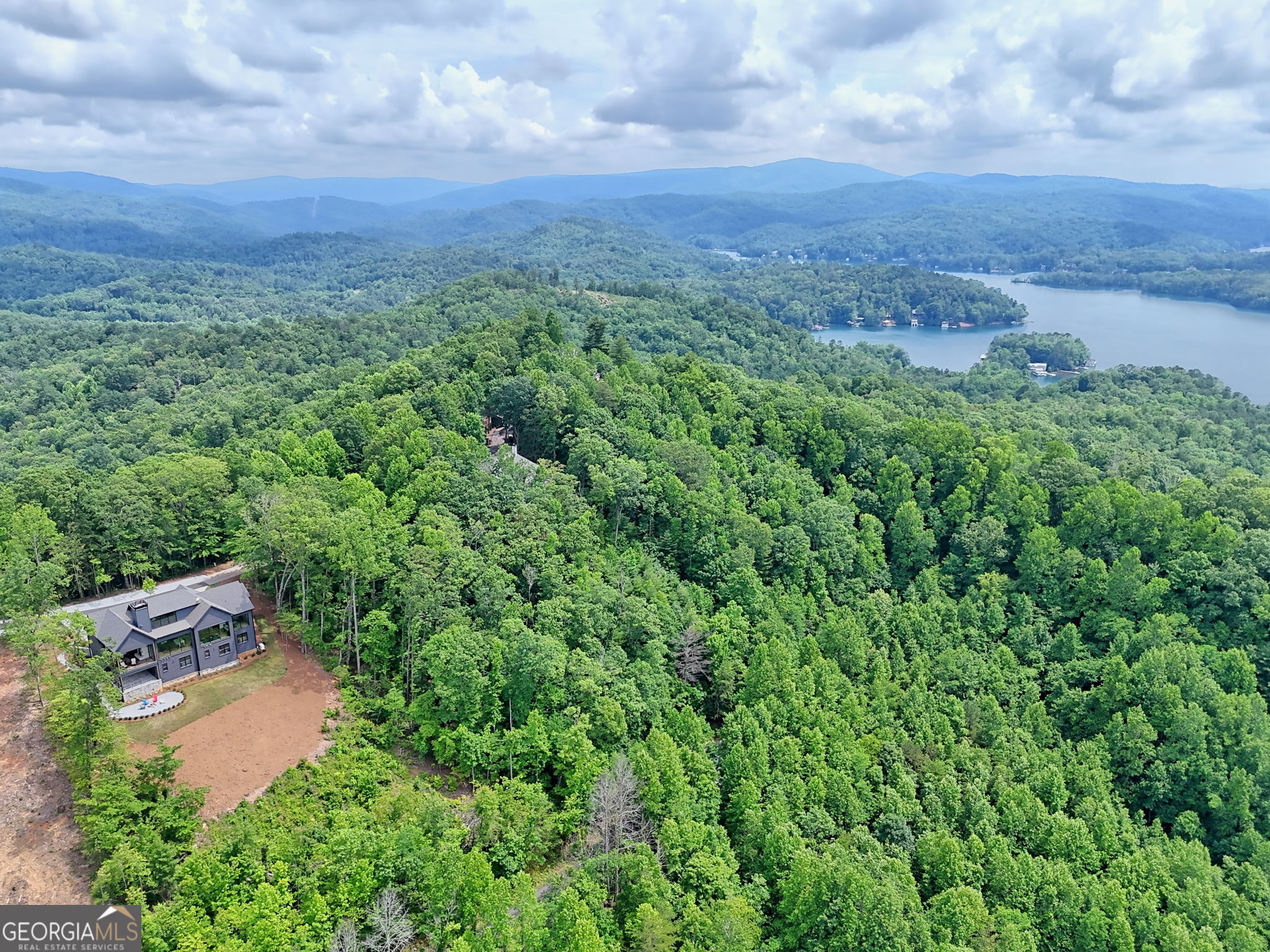 Charlie Mountain Community - Residential
