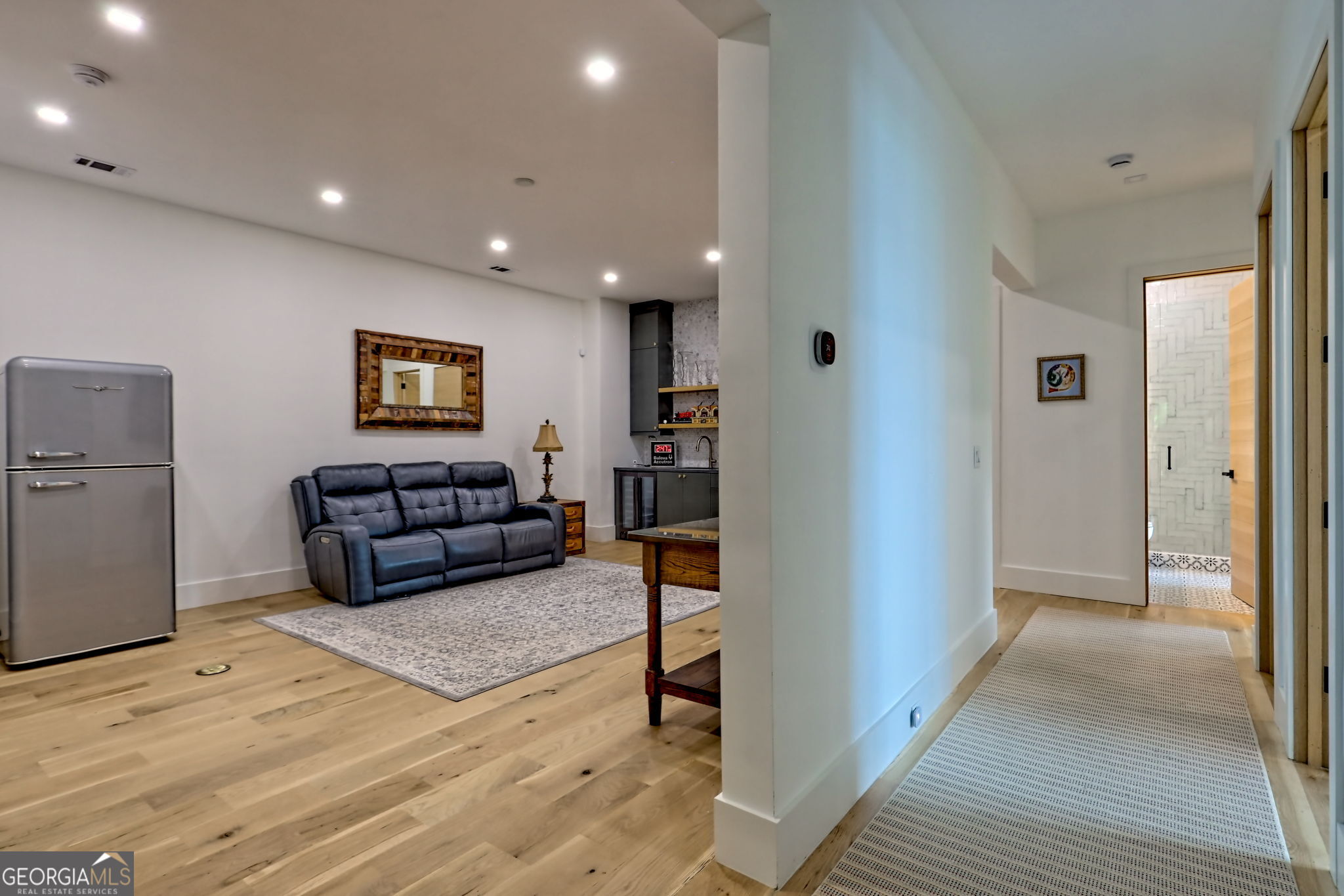 Charlie Mountain Community - Residential
