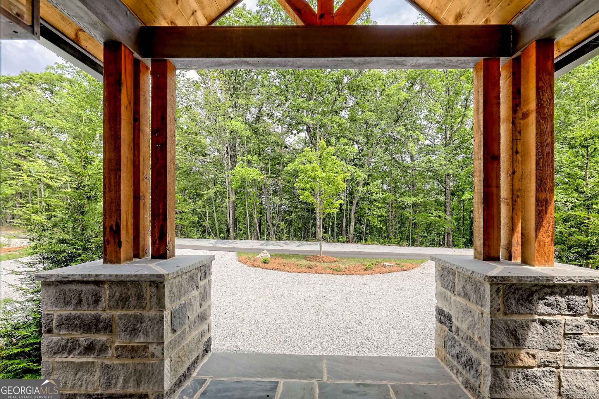 Charlie Mountain Community - Residential