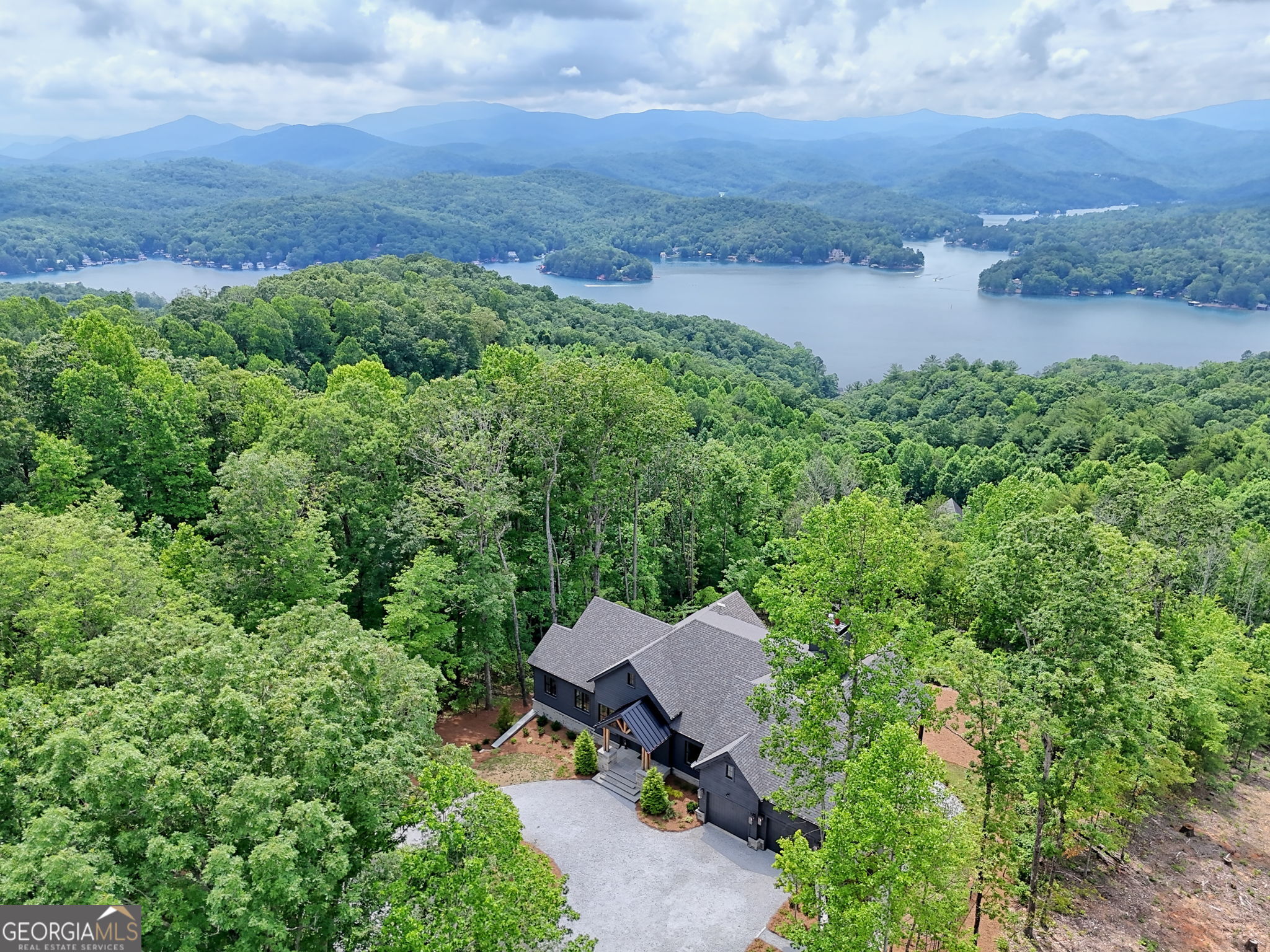 Charlie Mountain Community - Residential