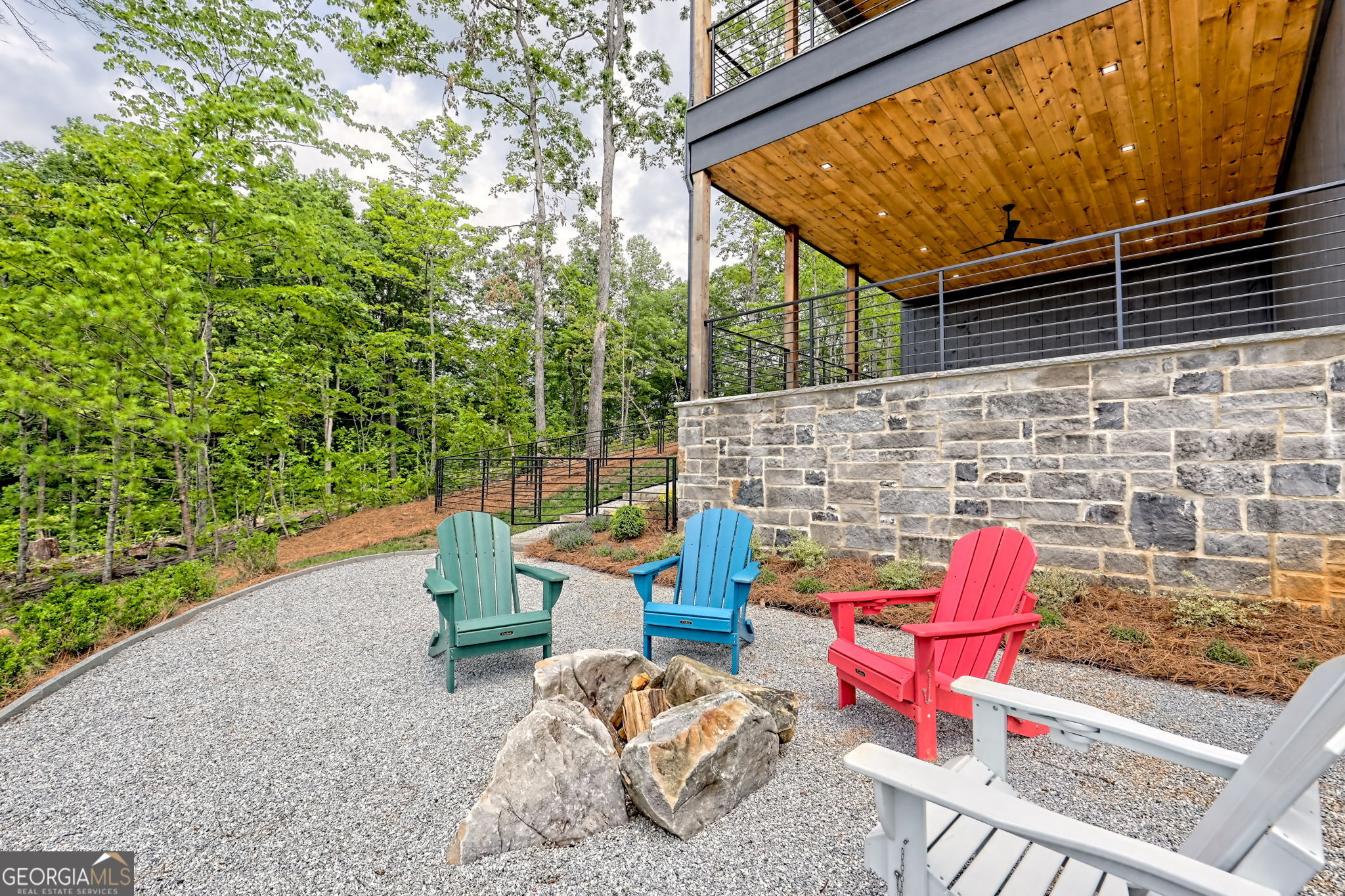 Charlie Mountain Community - Residential