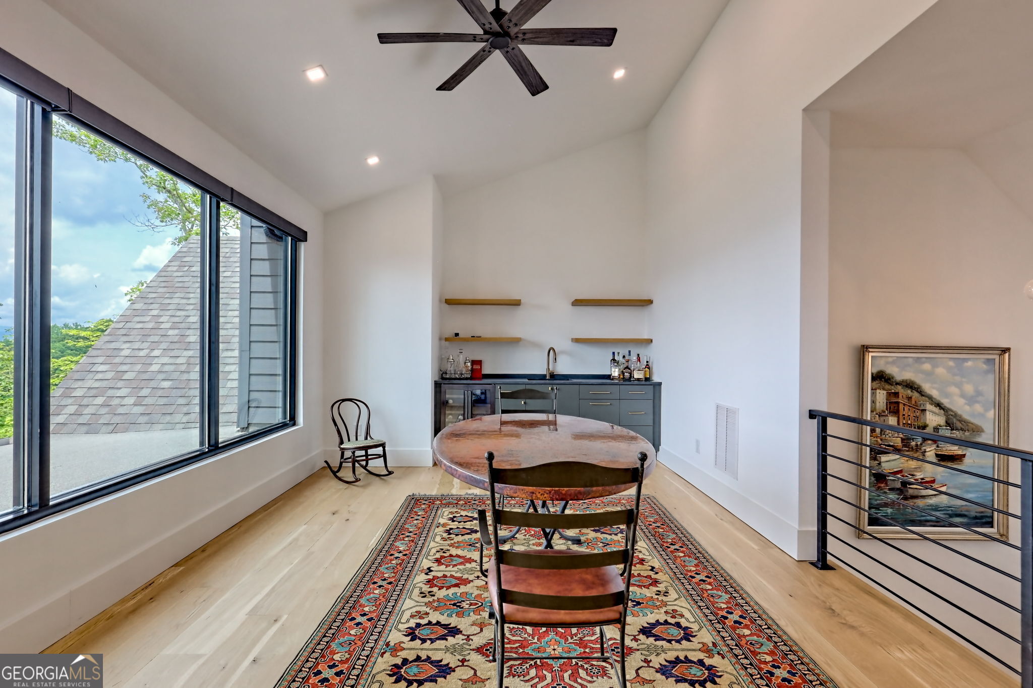 Charlie Mountain Community - Residential