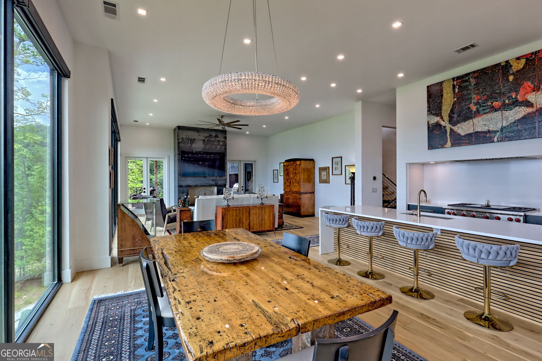 Charlie Mountain Community - Residential