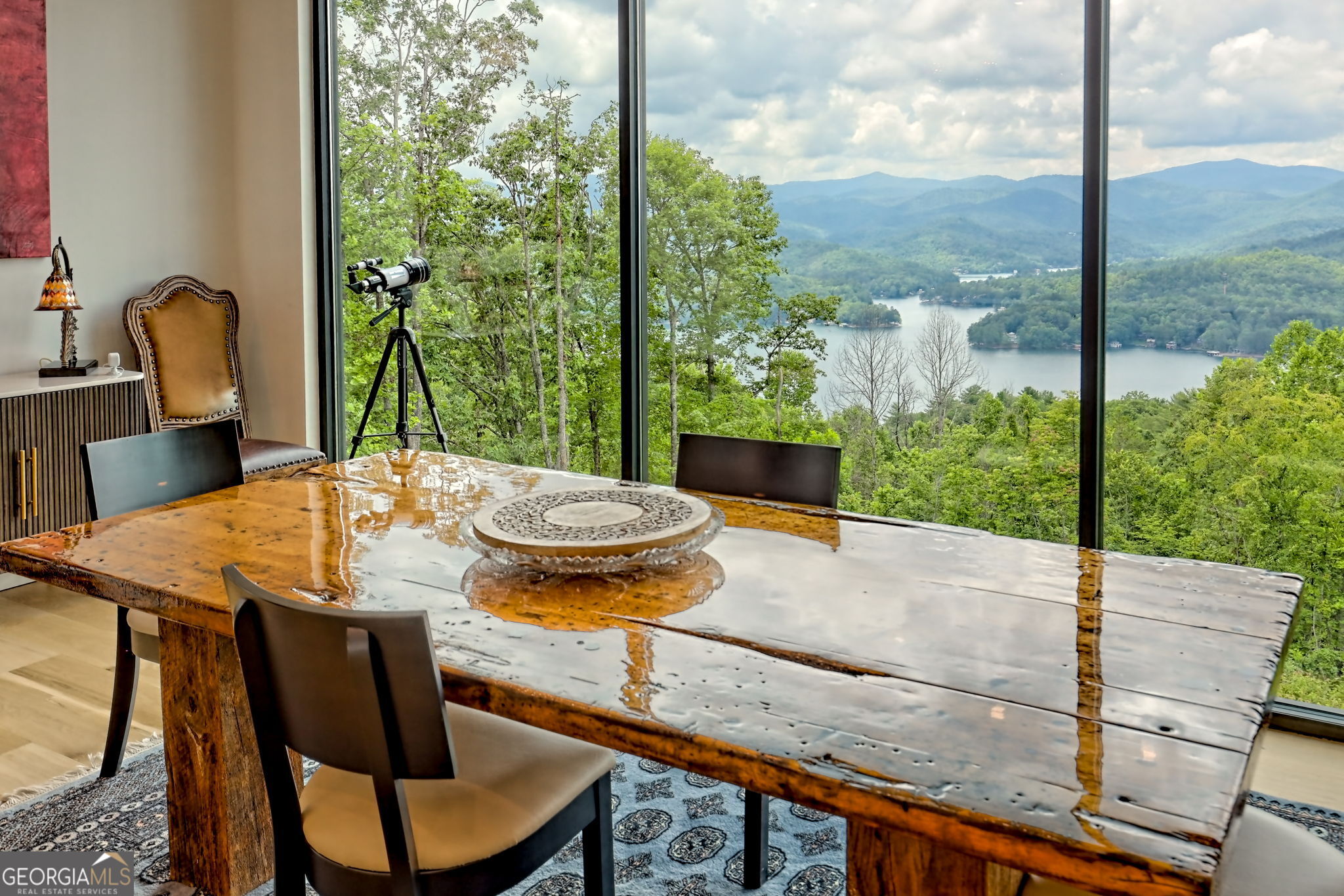Charlie Mountain Community - Residential