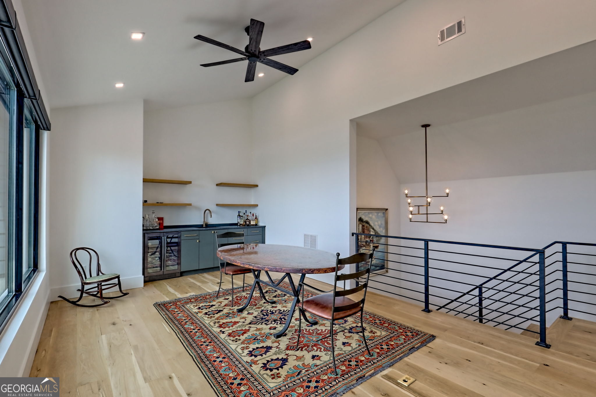 Charlie Mountain Community - Residential