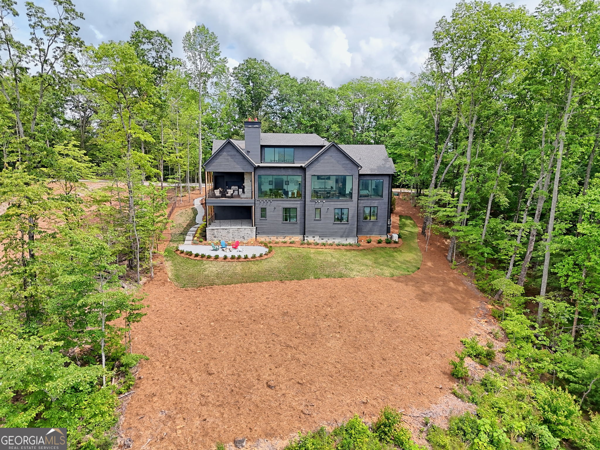 Charlie Mountain Community - Residential