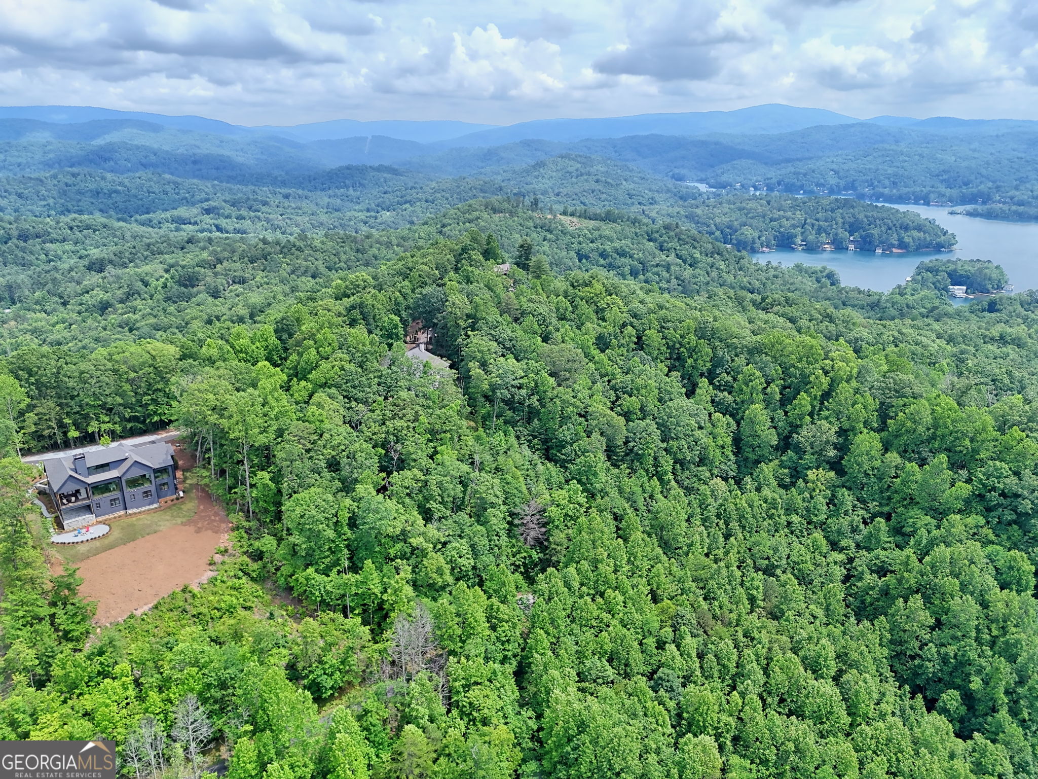 Charlie Mountain Community - Residential