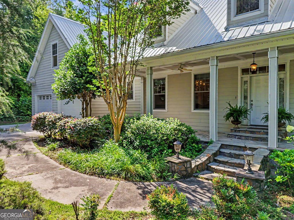 Photo of 54 Esco Cir, Rabun Gap, GA 30568 (MLS # 10808047)