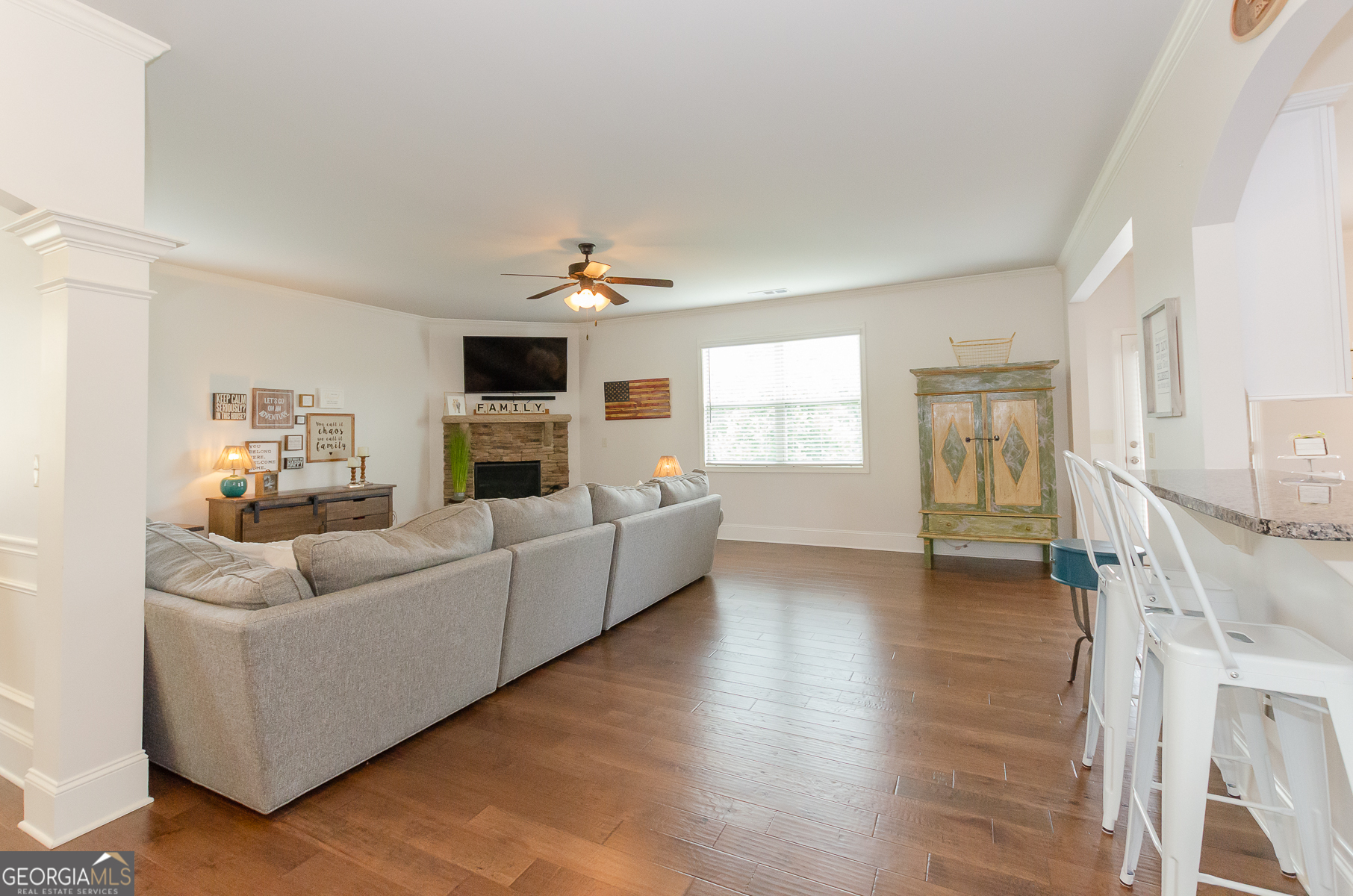 6828 New Fern LN