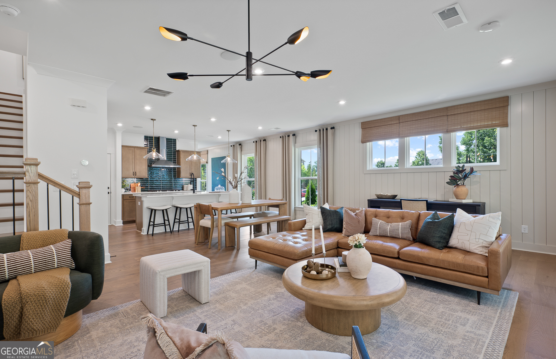 130 Briargate DR