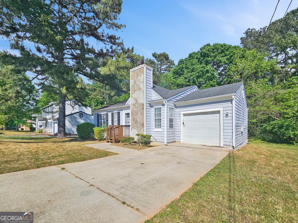 Photo of 4254 Catalpa Park, Ellenwood, GA 30294 (MLS # 10740536)