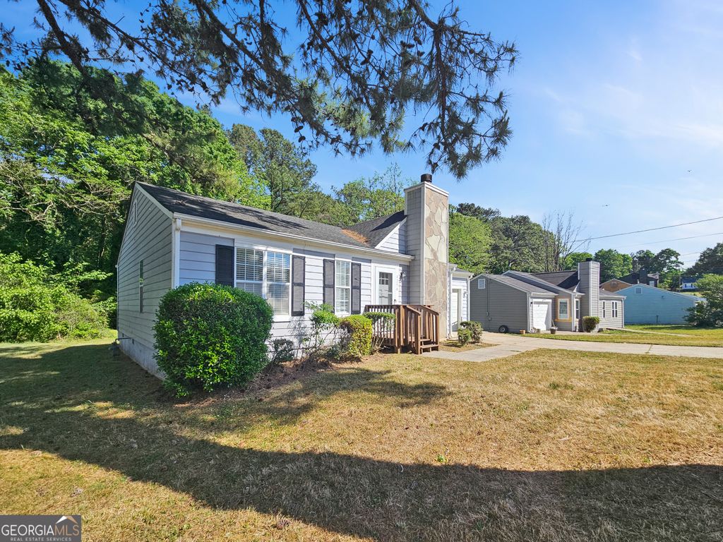 Photo of 4254 Catalpa Park, Ellenwood, GA 30294 (MLS # 10740536)