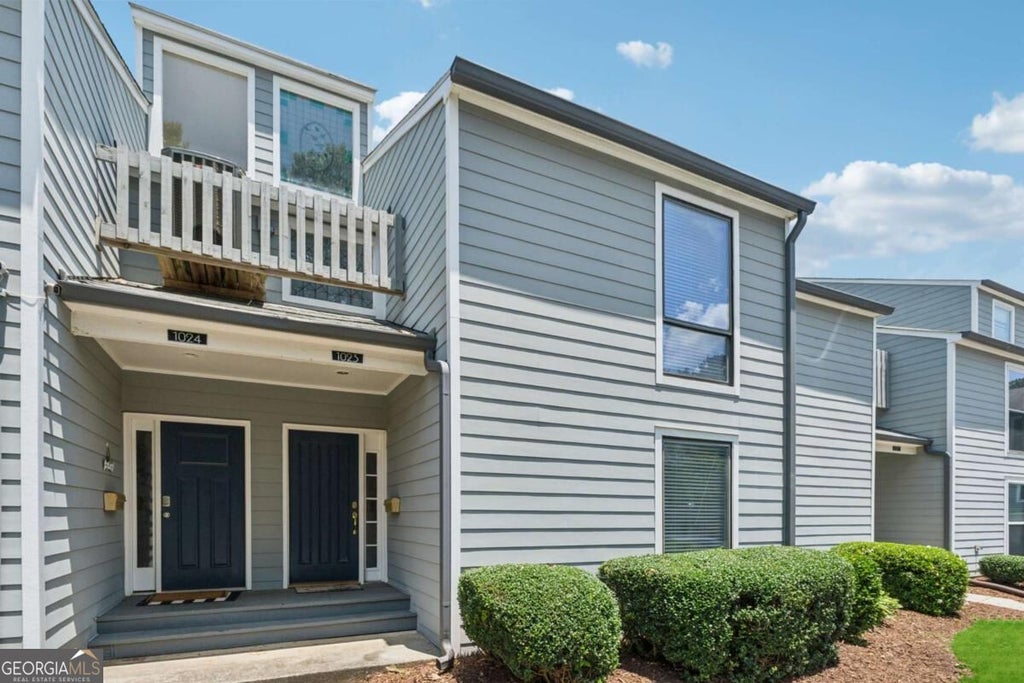Photo of 1023 Riverbend Club Drive SE #23, Atlanta, GA 30339 (MLS # 10849859)