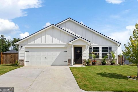 Photo of 612 Tudor Street, Euharlee, GA 30145 (MLS # 10793256)