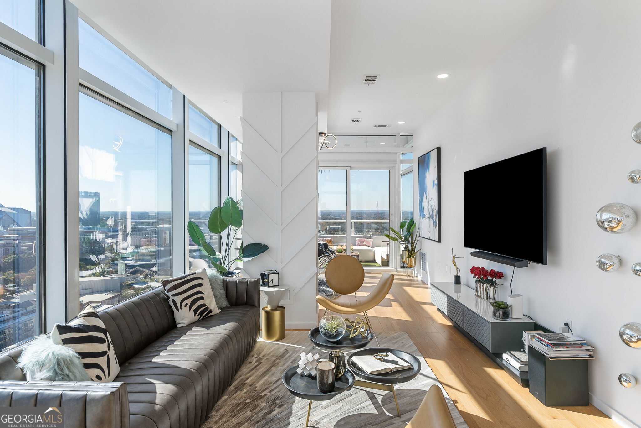 45 Ivan Allen Jr BLVD 2505