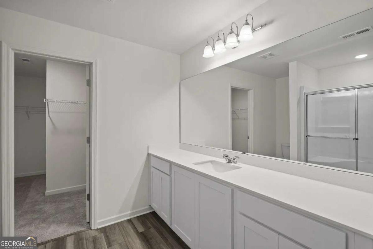 Kendall Grove - Residential