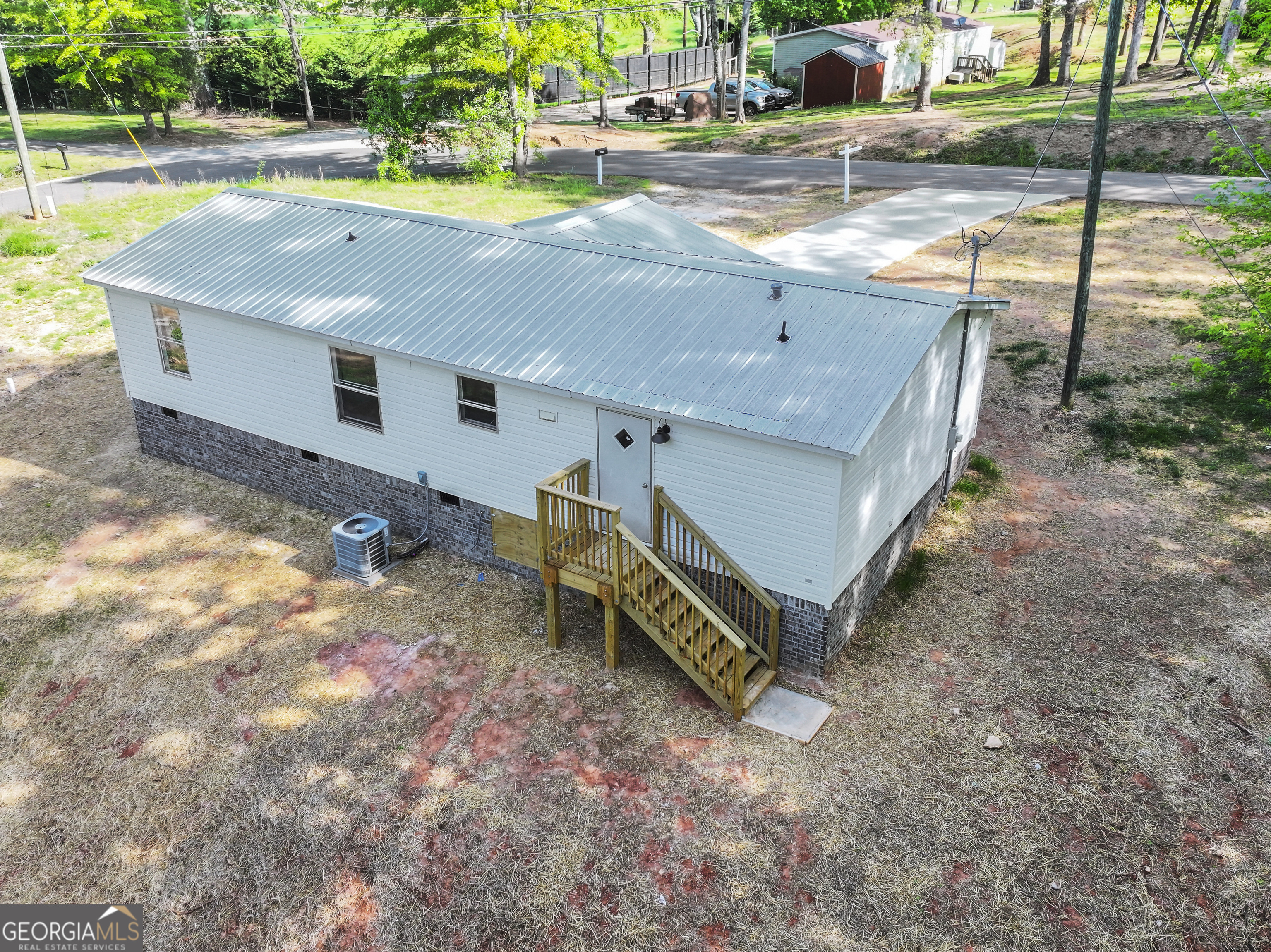 4917 Gilstrap CIR