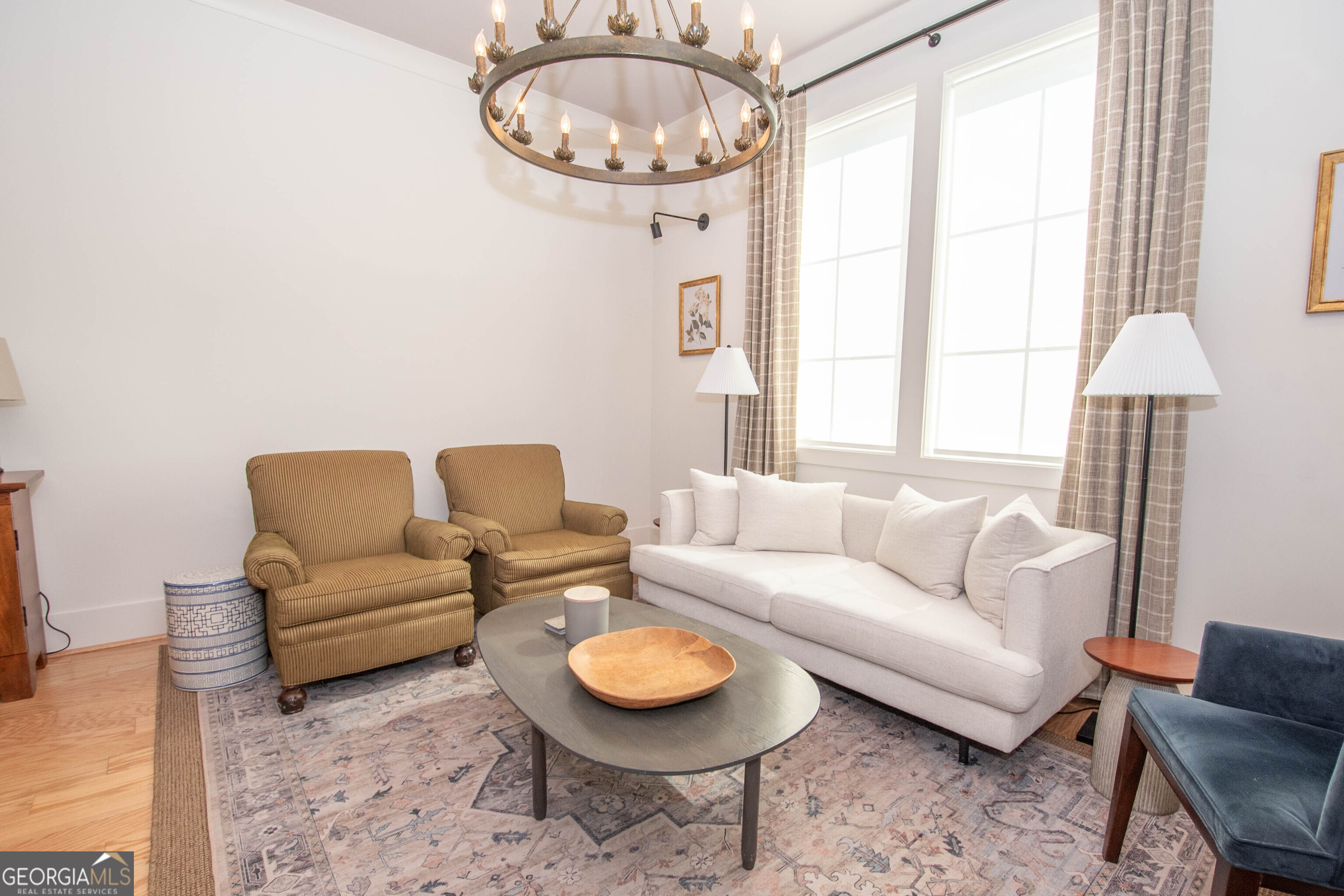 Newnan, Georgia 30263, United States, 3 Bedrooms Bedrooms, ,4 BathroomsBathrooms,Residential,Pending,45805