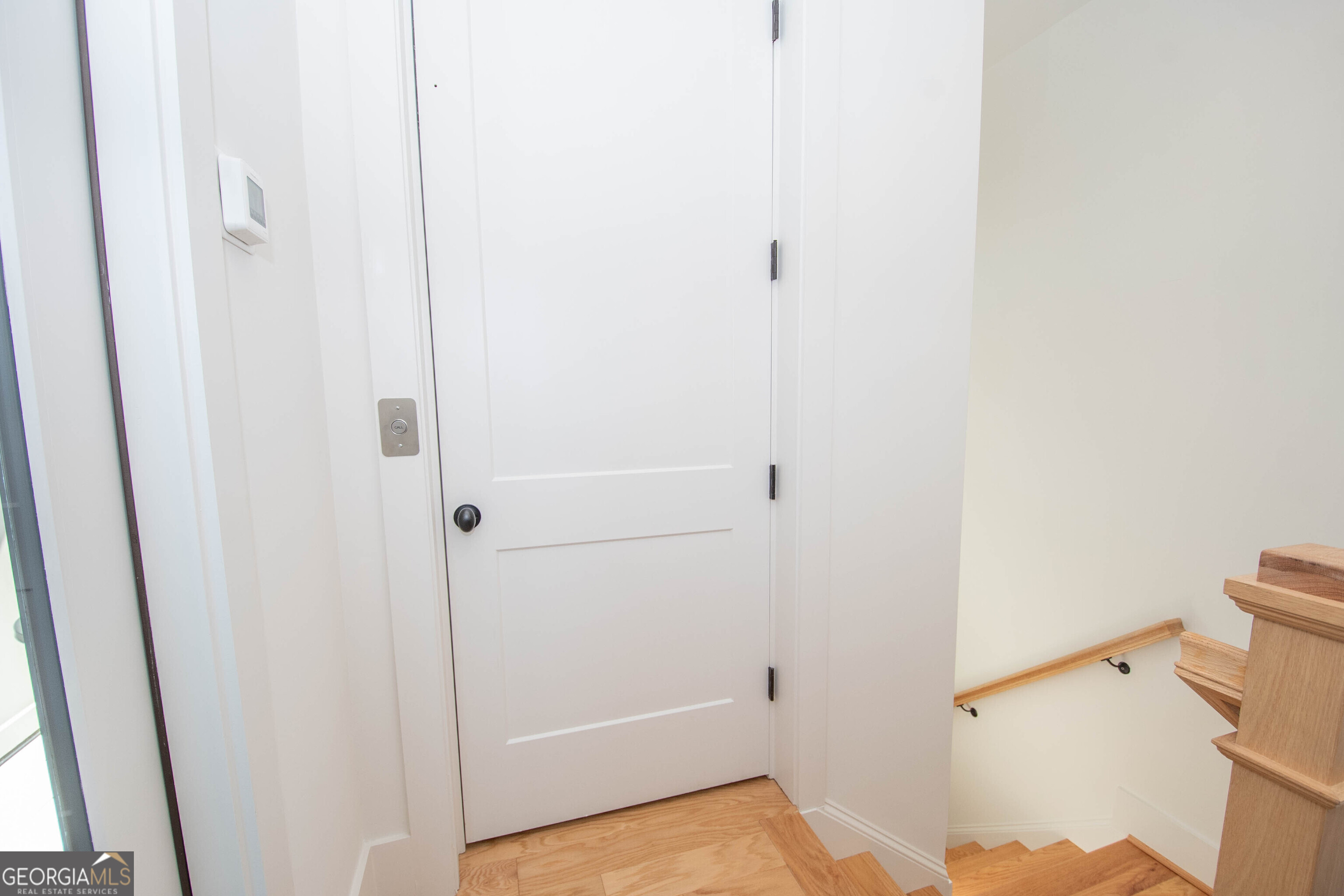 Newnan, Georgia 30263, United States, 3 Bedrooms Bedrooms, ,4 BathroomsBathrooms,Residential,Pending,45805