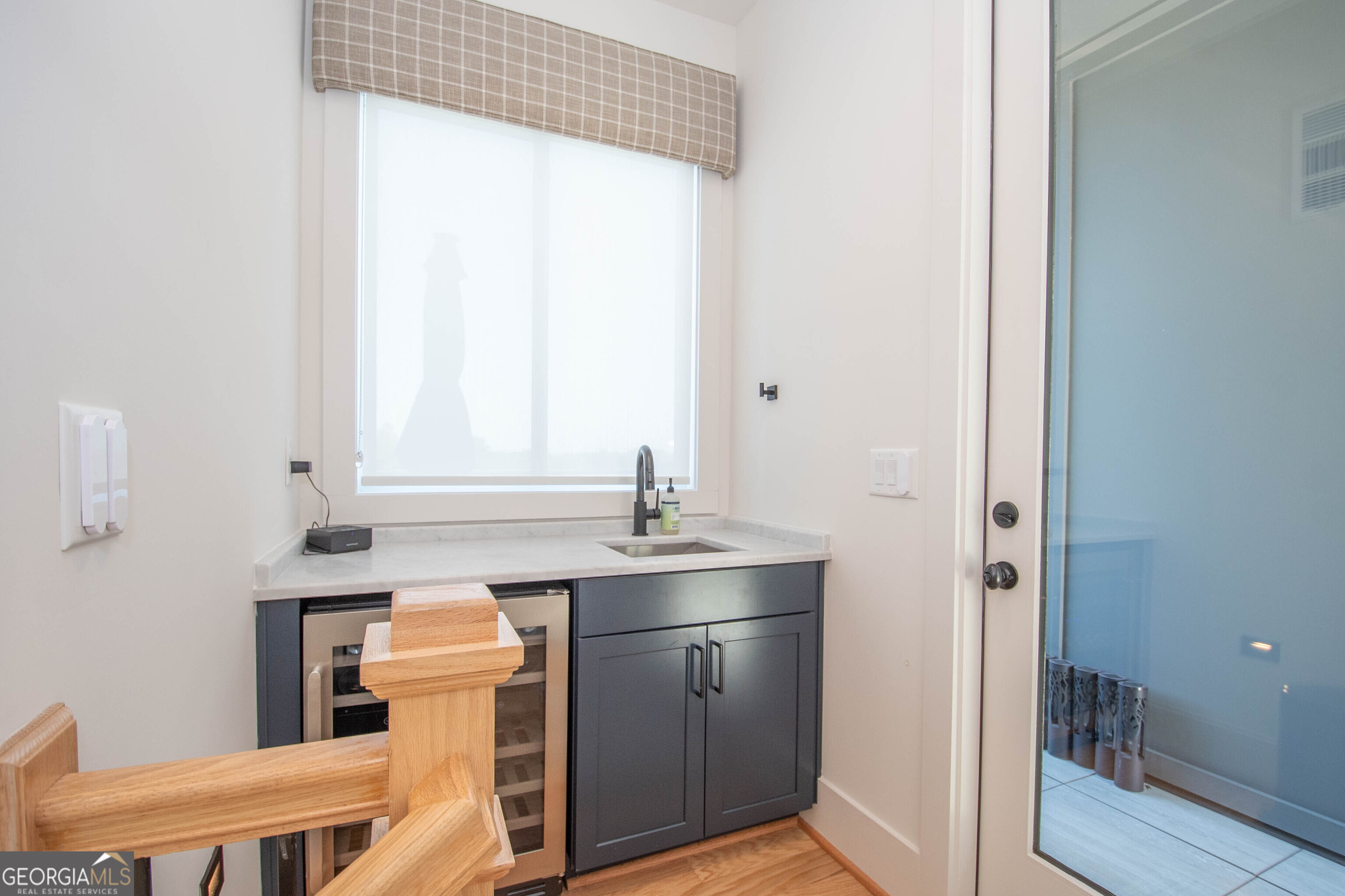 Newnan, Georgia 30263, United States, 3 Bedrooms Bedrooms, ,4 BathroomsBathrooms,Residential,Pending,45805