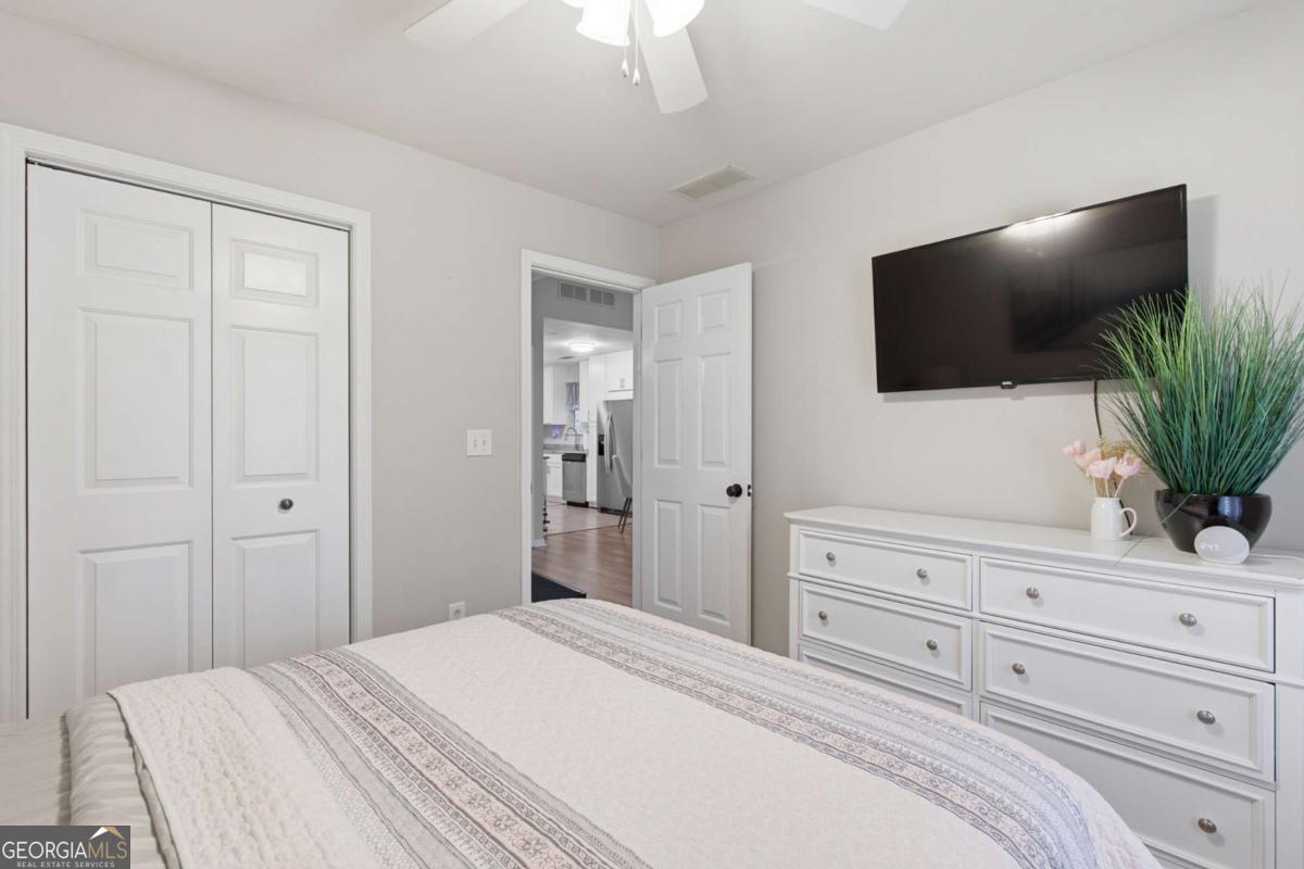 Shady Shores - Residential