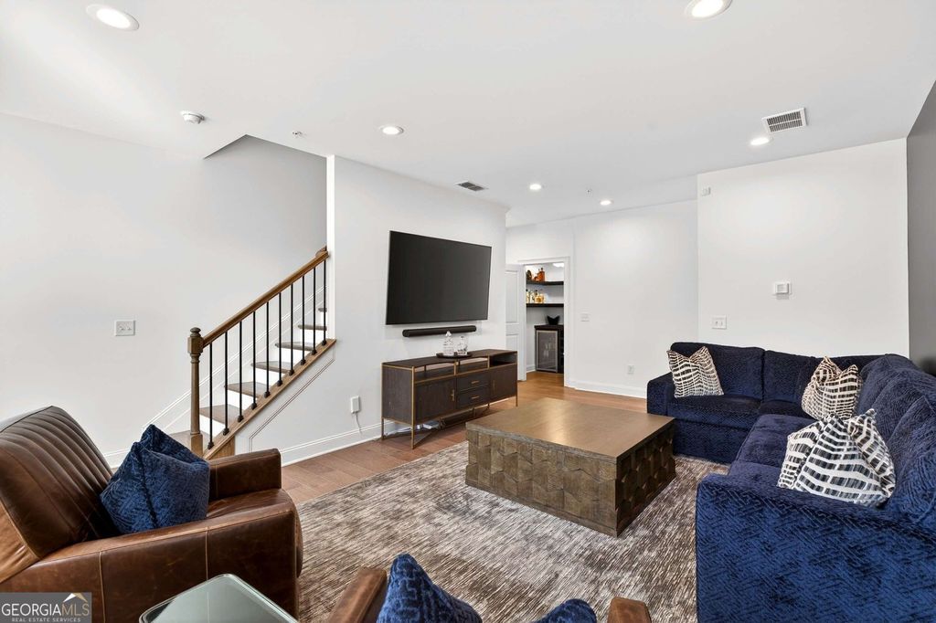 Photo of 6786 Encore Boulevard, Atlanta, GA 30328 (MLS # 10678108)